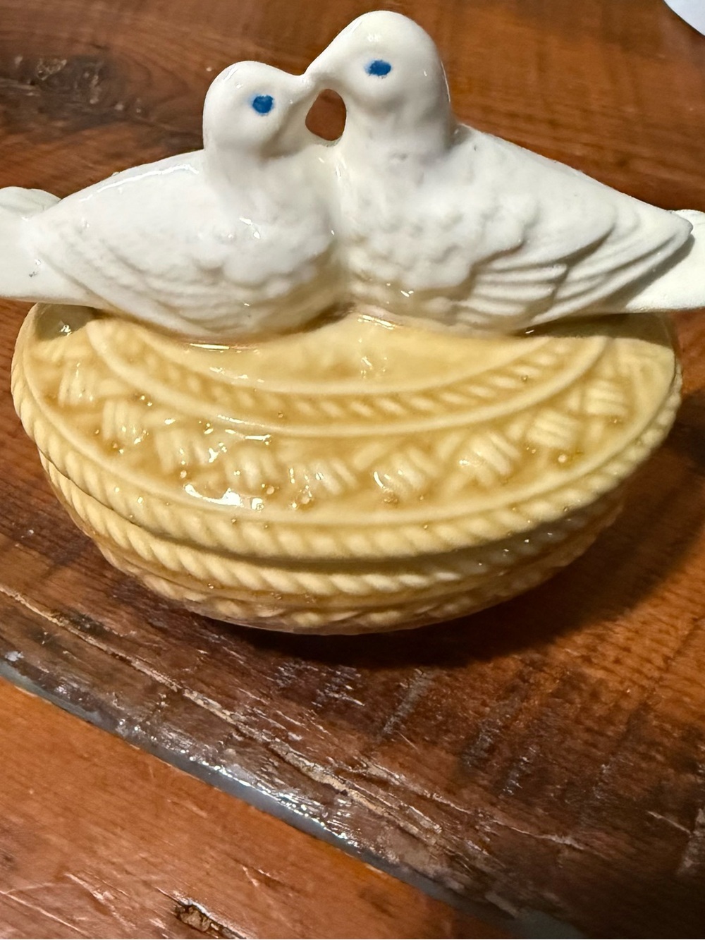 Vintage Ceramic Dove Nest Trinket Box - White and Yellow